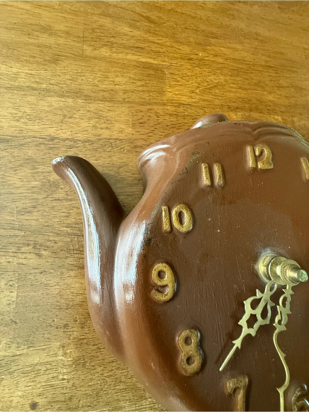 Vintage MCM Brown Teapot Clock Battery Operated